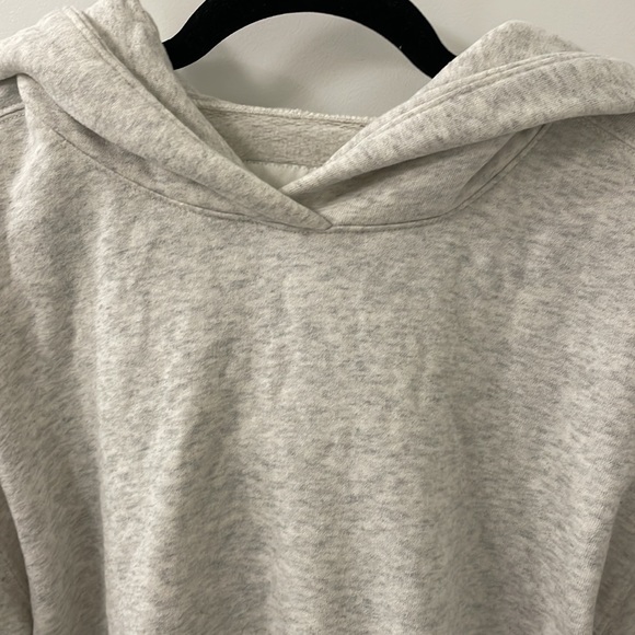 Soft cropped hoodie - Picture 2 of 4